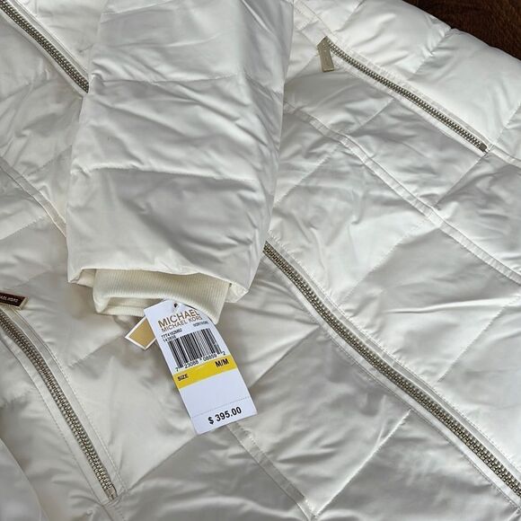 Michael Kors Down Puffer NEW. Ivory - Picture 5 of 8